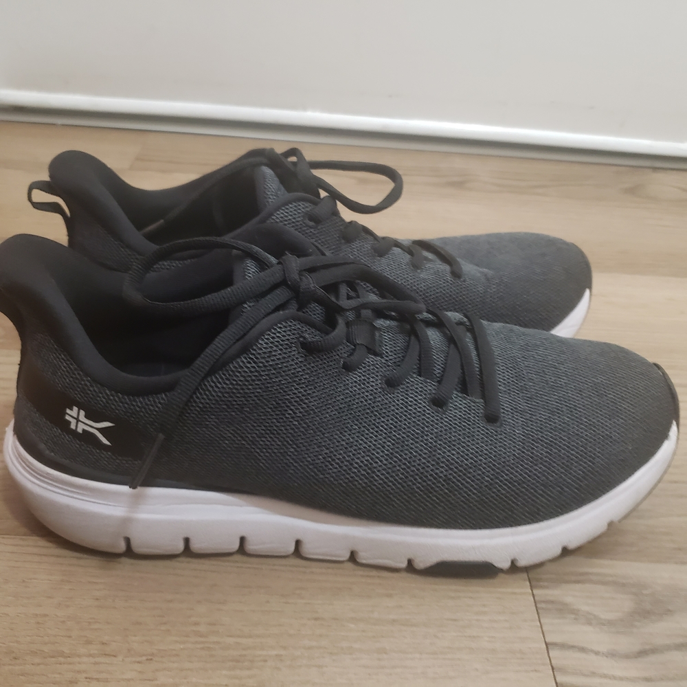 KURU Flex Via Shoes Men Size 9 Medium Black Gray White Athletic Comfort Sneakers